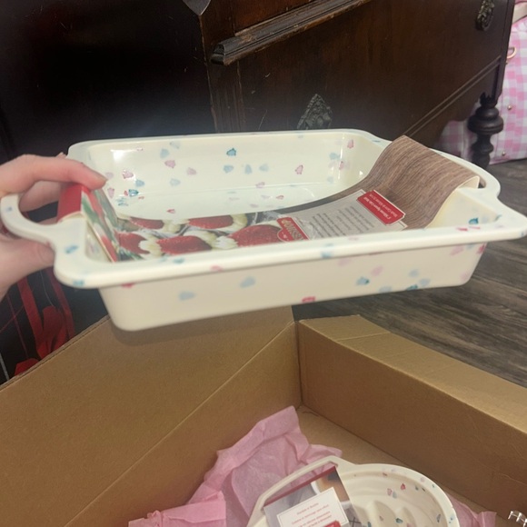 BakeShop Christmas Baking Set - Picture 4 of 5